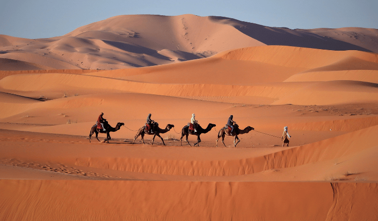 Kamelreiten in der Merzouga-Wüste